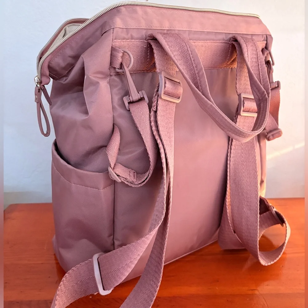 💕SKIP HOP Mainframe Wide Open Diaper Backpack. Dusty Rose